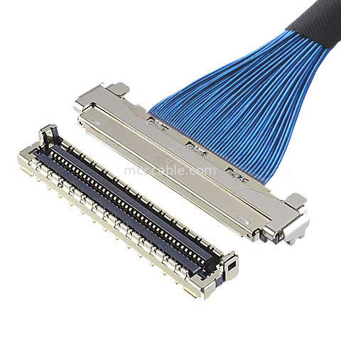 MICRO COAX CABLE 30P 20878-030T-01 Micro Coaxial LVDS Kabel Dengan Perisai EMC dan Kunci Mekanis