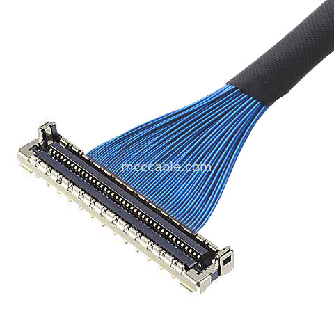 MICRO COAX CABLE 30P 20878-030T-01 Micro Coaxial LVDS Kabel Dengan Perisai EMC dan Kunci Mekanis