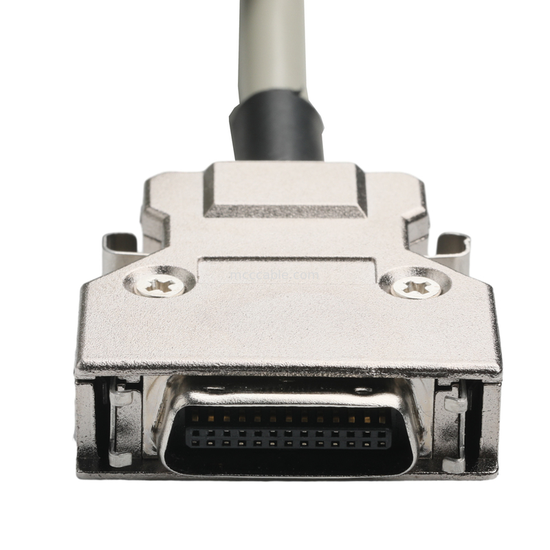 Hd D-Sub Untuk Mdr Plug Connector Cabel 14p*28 Awg Od 7.0mm Beige Pvc Jack