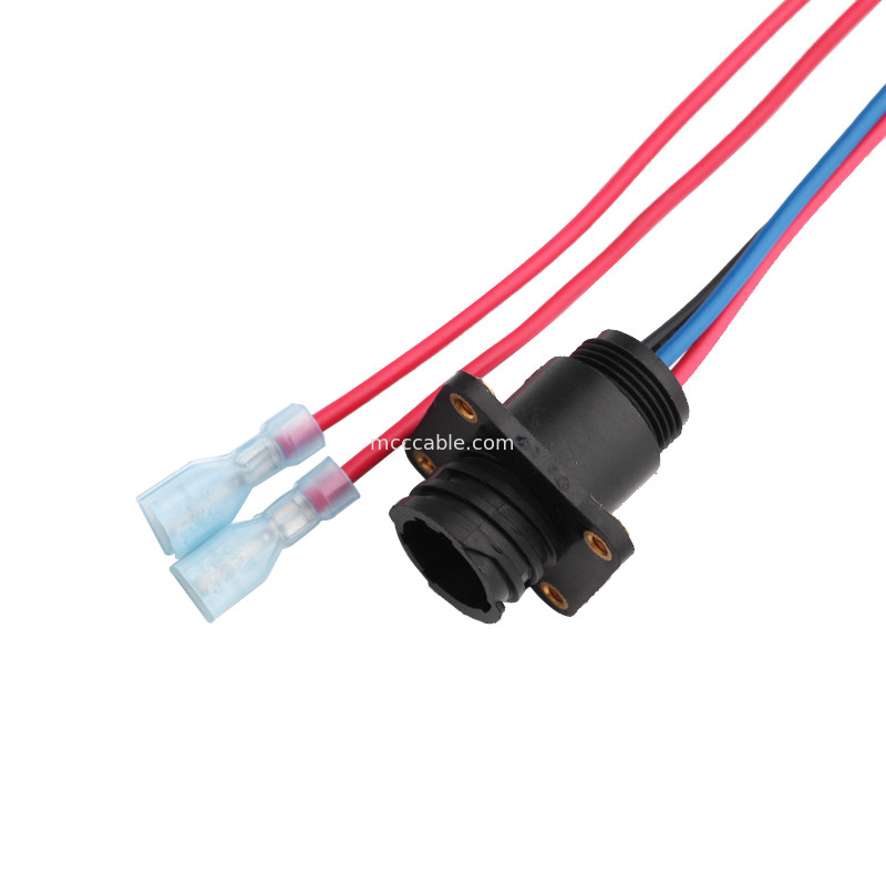 6 Pin 100mm Panjang Kawat Harness Majelis Molex 1722582106 Sampai 4 Pin TE 208130-1